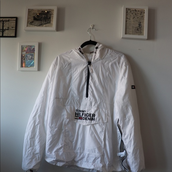 New Tommy Hilfiger Hoodie - Picture 1 of 5